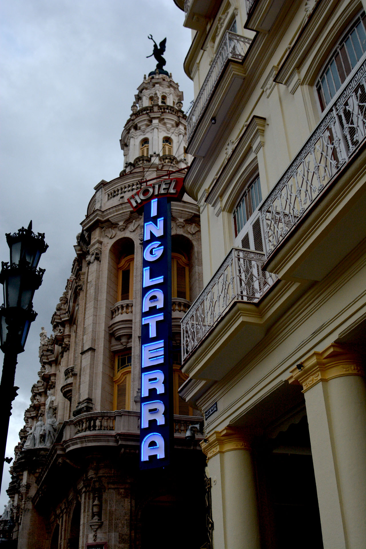 Hotel Inglaterra renovado en sus 150 años