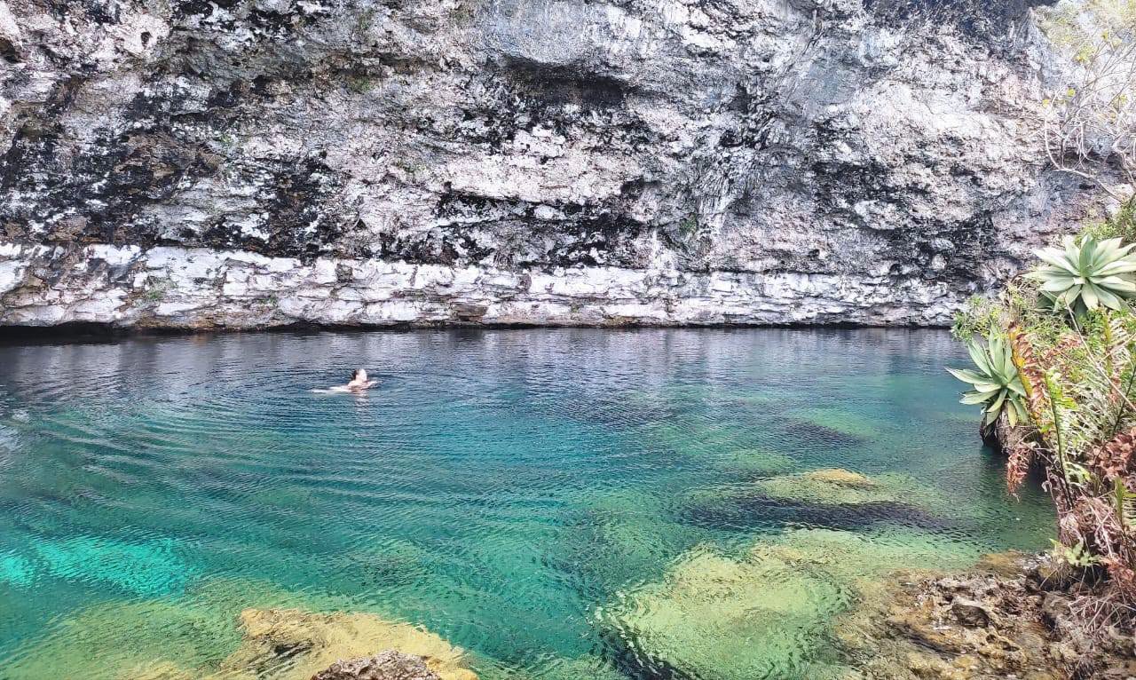 Pozo azul: paraíso escondido en el fin de la isla